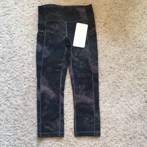 Lululemon Speed Up Crop pants